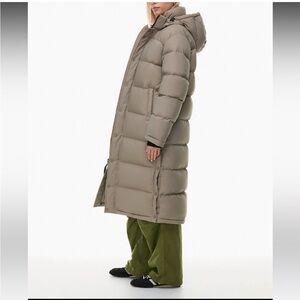 Aritzia Super Puff Long Modern Taupe | Size medium